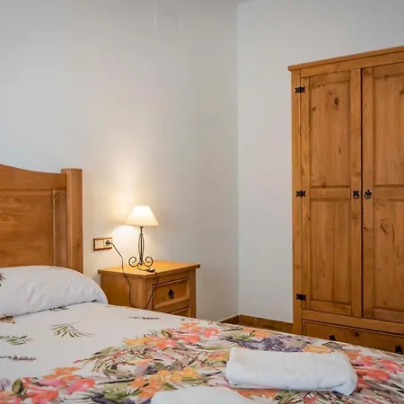 Apartment Lagar Del Chorro Junto Caminito Del Rey Piscina Y Baloncesto *