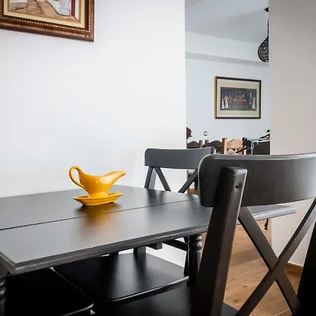 Lagar Del Chorro Junto Caminito Del Rey Piscina Y Baloncesto Apartment *